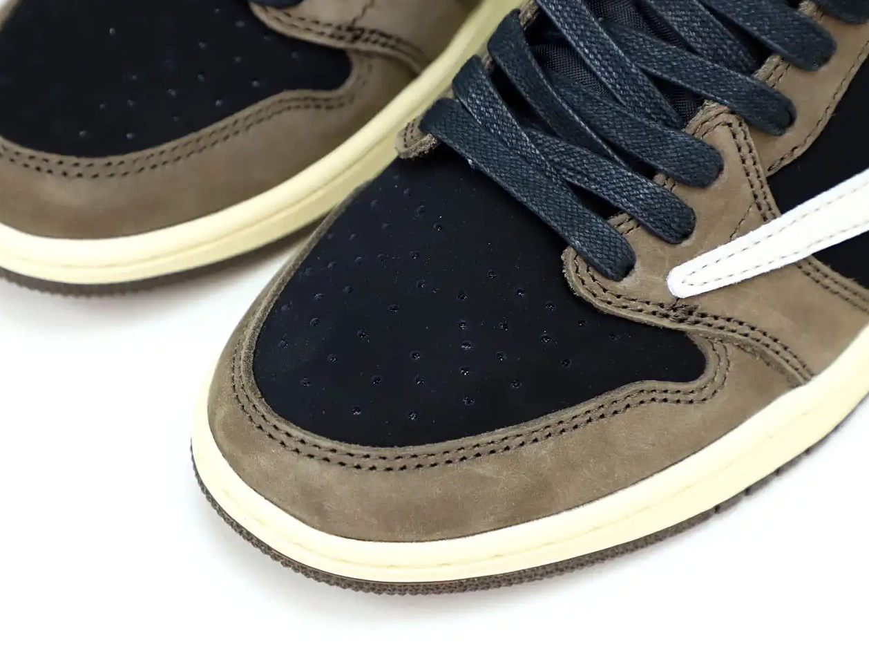Travis SP Jordan TS x Jordan Air 1mLow OG Scott 0425